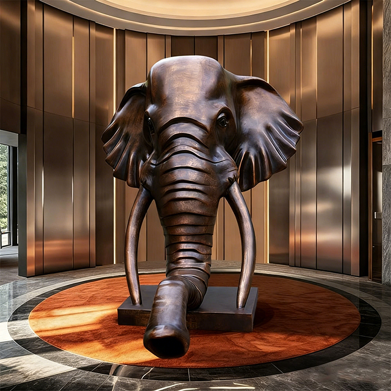 Scultura della testa di elefante